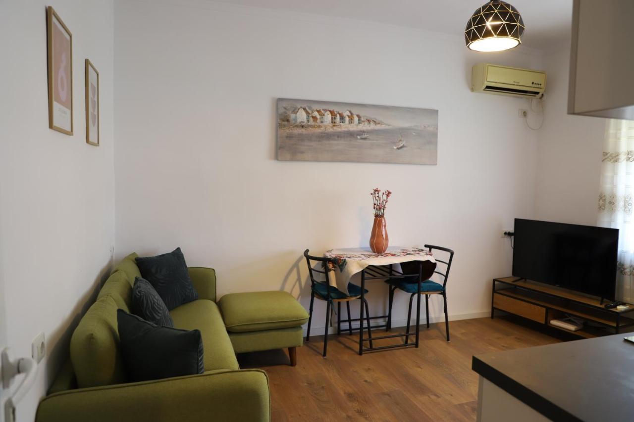 Daniel City Center Apartment Berat Exteriér fotografie